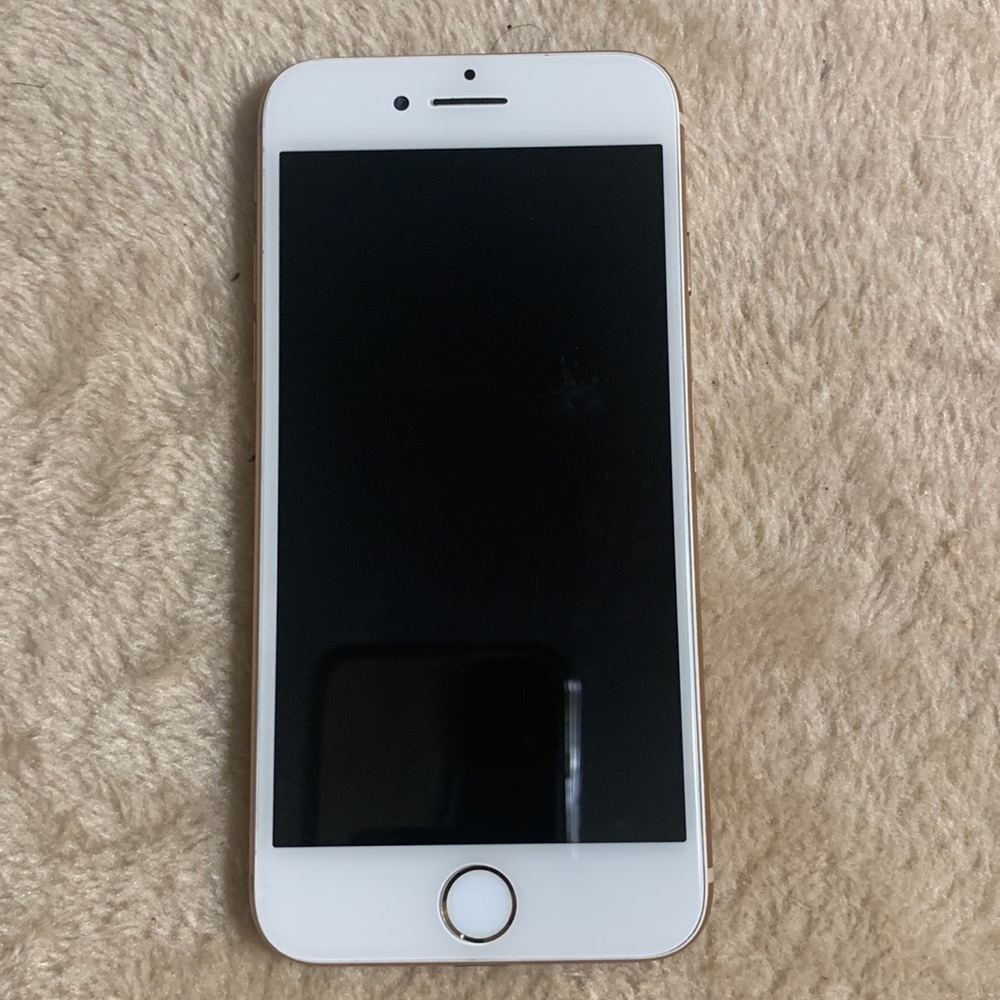 iPhone 8 - Picture 4 of 4